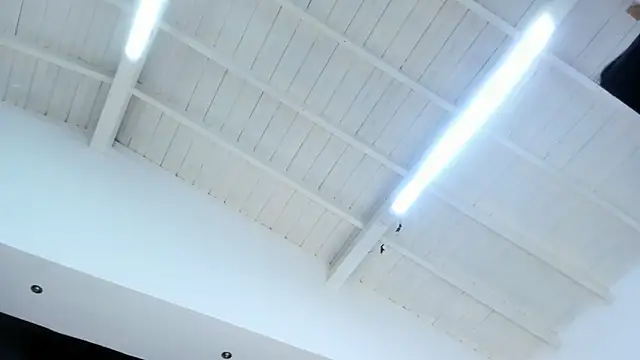 AbigailWilliams  online show from 6, 10, 2025