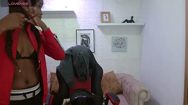 Snapshot of cattalheya chatting on 29, 10, 2025 cattalheya online show from 29, 10, 2025