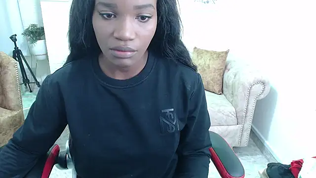 Snapshot of cattalheya chatting on 11, 10, 2025 cattalheya online show from 11, 10, 2025