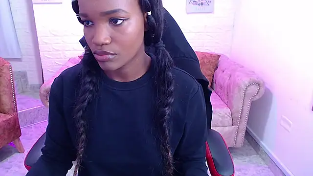 Snapshot of cattalheya chatting on 12, 11, 2025 cattalheya online show from 12, 11, 2025