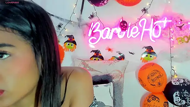 BarbieHotLaura online show from 25, 10, 2025