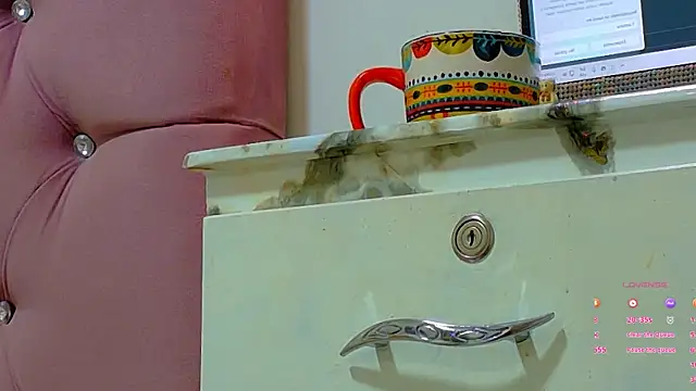 Gaby Vegaa online show from 22, 9, 2025