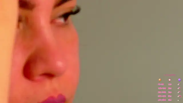 Gaby Vegaa online show from 9, 11, 2025