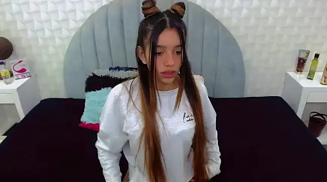 charlotte 0309 online show from 18, 3, 2025