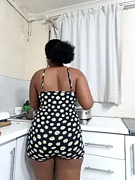 SexyHipsStar online show from 18, 12, 2025