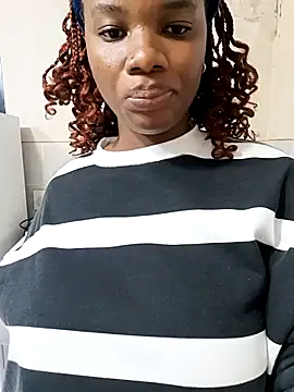 SexyHipsStar online show from 9, 11, 2025