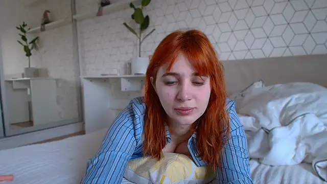 Kotis Foxy online show from 5, 2, 2025