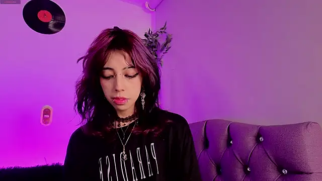 Nyx nayla online show from 10, 1, 2026