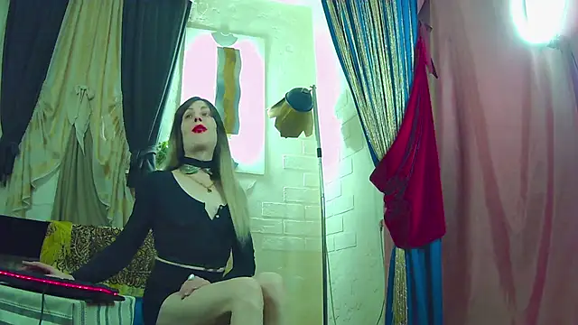 Mary Loon online show from 14, 4, 2026