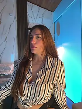 Snapshot of emmily_d chatting on 24, 6, 2026 emmily d online show from 24, 6, 2026
