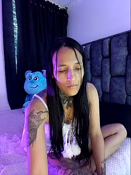 Nicole420squirt online show from 22, 3, 2025