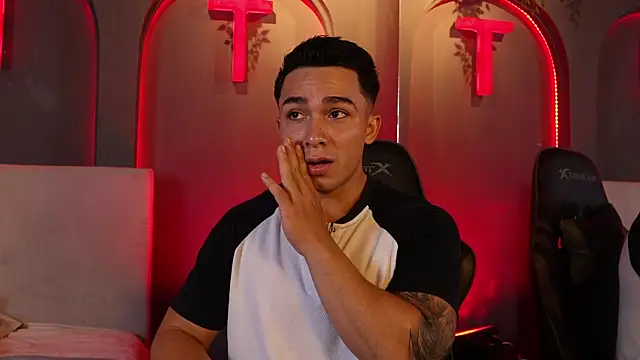 Ryan Hunt online show from 5, 10, 2025