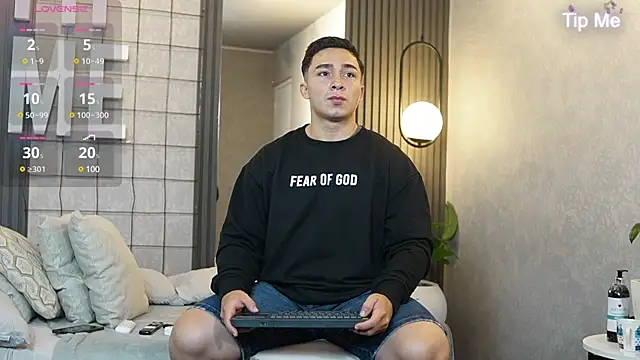 Ryan Hunt online show from 5, 3, 2025