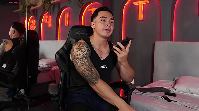 Ryan Hunt online show from 18, 12, 2025