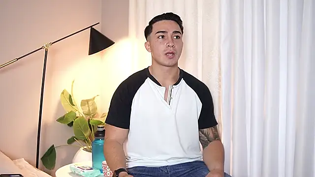 Ryan Hunt online show from 28, 10, 2025