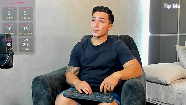 Ryan Hunt online show from 1, 3, 2025