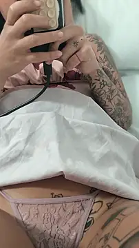 LorenRosse online show from 18, 4, 2026