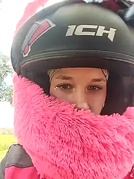 RubyEmerald online show from 7, 4, 2026