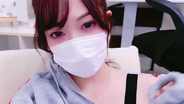 oxo yuna oxo online show from 2, 2, 2025