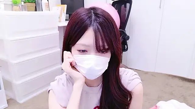 oxo yuna oxo online show from 13, 11, 2025