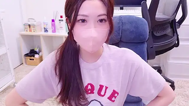 oxo yuna oxo online show from 7, 1, 2025