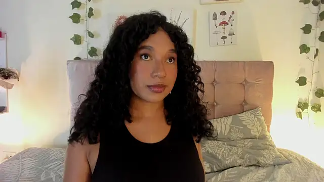 Snapshot of sara_sophieee chatting on 21, 3, 2025 sara sophieee online show from 21, 3, 2025