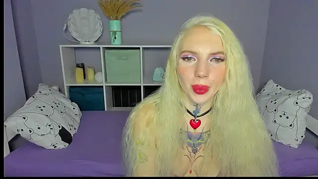 AnneTenet online show from 14, 2, 2025