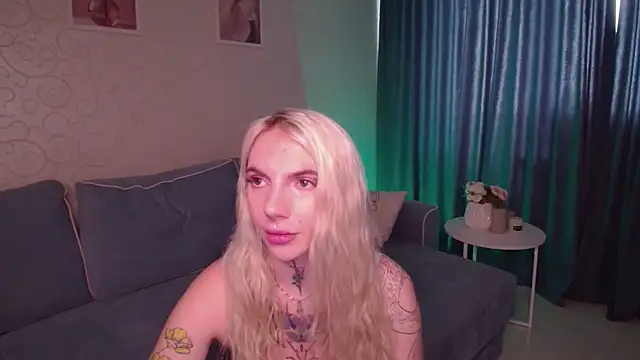 AnneTenet online show from 13, 9, 2025