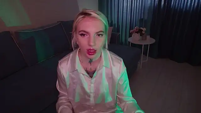 AnneTenet online show from 24, 9, 2025