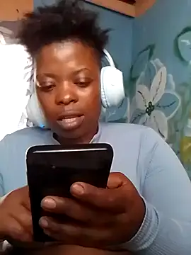 Snapshot of Lavido10 chatting on 3, 11, 2025 Lavido10 online show from 3, 11, 2025