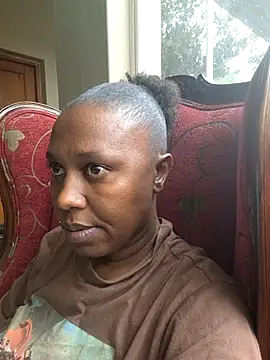 Snapshot of YourDreamLady22 chatting on 15, 2, 2025 YourDreamLady22 online show from 15, 2, 2025