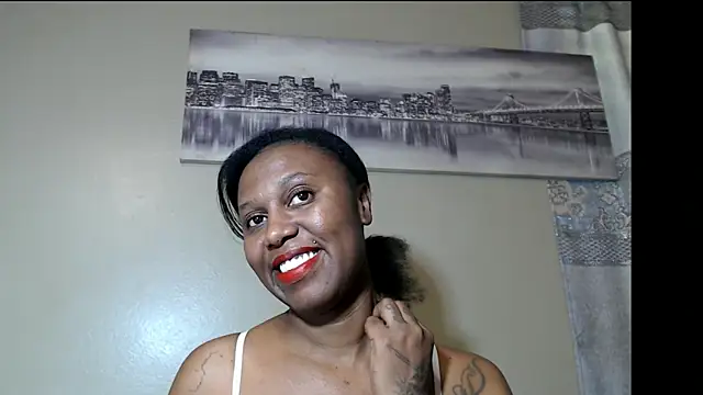 Snapshot of YourDreamLady22 chatting on 22, 11, 2025 YourDreamLady22 online show from 22, 11, 2025