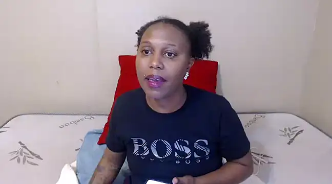 Snapshot of YourDreamLady22 chatting on 20, 12, 2024 YourDreamLady22 online show from 20, 12, 2024