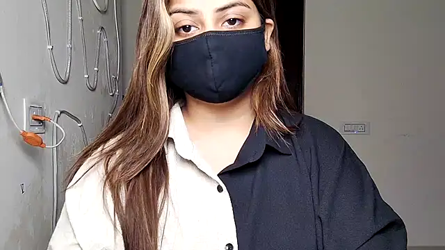 Hoty-Shivangi online show from 3, 4, 2026