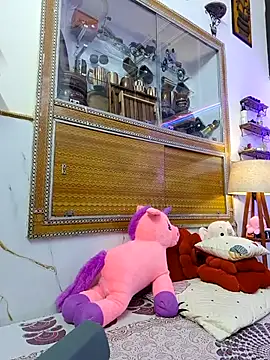 Hoty-Shivangi online show from 2, 10, 2025