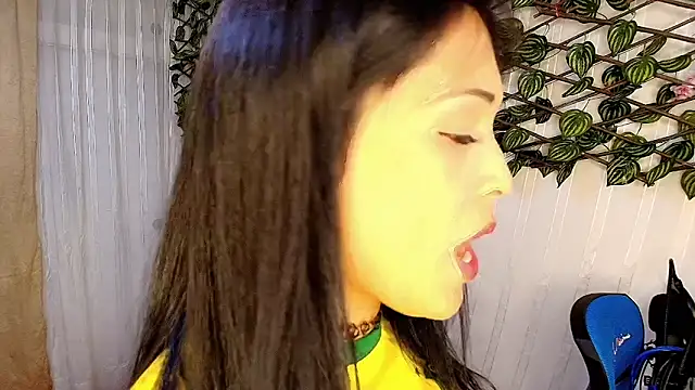 Snapshot of MOMMYJEVAA chatting on 3, 3, 2025 MOMMYJEVAA online show from 3, 3, 2025