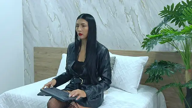 coniie jhons online show from 14, 11, 2025