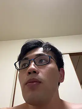 Snapshot of ryusei18570 chatting on 11, 9, 2025 ryusei18570 online show from 11, 9, 2025