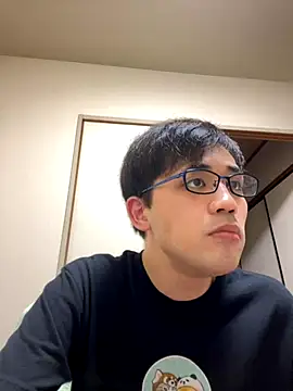 Snapshot of ryusei18570 chatting on 23, 9, 2025 ryusei18570 online show from 23, 9, 2025