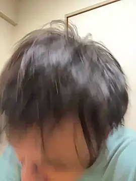 Snapshot of ryusei18570 chatting on 6, 1, 2025 ryusei18570 online show from 6, 1, 2025