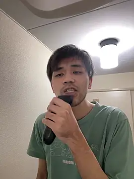 Snapshot of ryusei18570 chatting on 27, 2, 2025 ryusei18570 online show from 27, 2, 2025