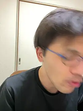 Snapshot of ryusei18570 chatting on 26, 12, 2024 ryusei18570 online show from 26, 12, 2024