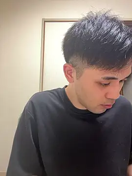 Snapshot of ryusei18570 chatting on 2, 11, 2025 ryusei18570 online show from 2, 11, 2025