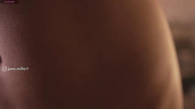 Snapshot of Jennmiiller_ chatting on 30, 4, 2026 Jennmiiller online show from 30, 4, 2026