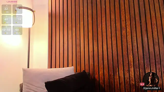 Jennmiiller  online show from 17, 3, 2025