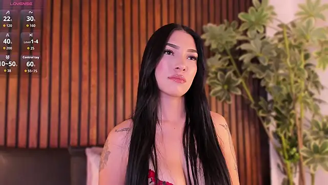 Jennmiiller  online show from 30, 10, 2025