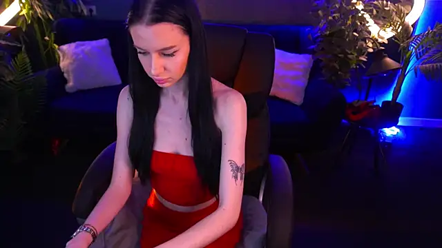 Snow WhiteeeX online show from 5, 3, 2025