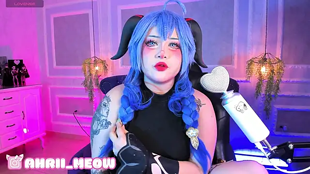 AHRI LEE online show from 1, 2, 2025