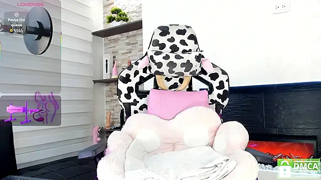 Brisa white69 online show from 12, 9, 2025