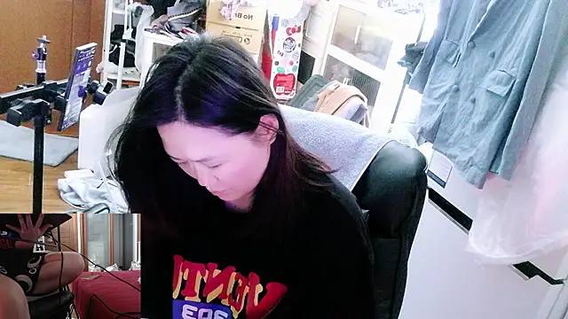 rami0428 online show from 30, 4, 2026